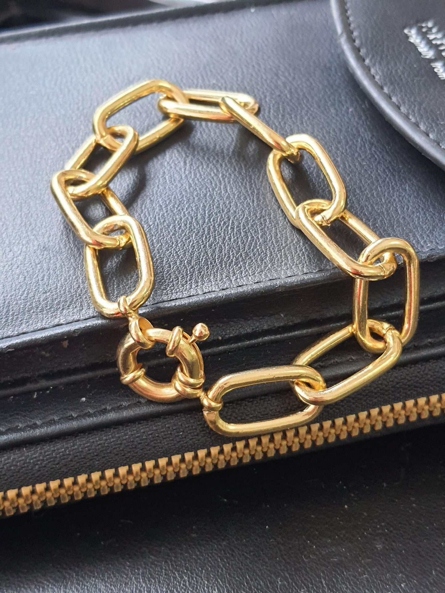 Pulseira Elsa elos longos folheados a ouro