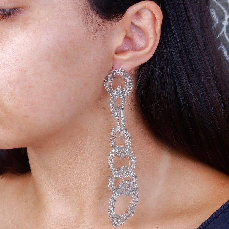 Brinco Croche Four folheado a rodio