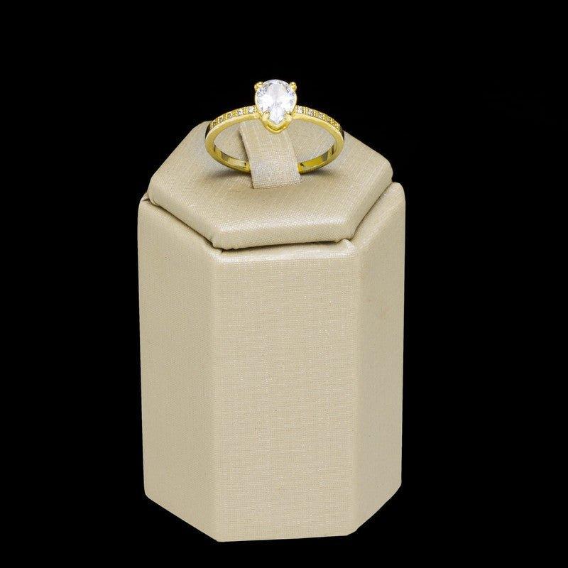 Anel Solitario Gota Ariana zirconias brancas folheado a ouro