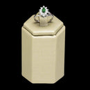 Anel Thalia zirconias brancas e esmeralda folheado a rodio