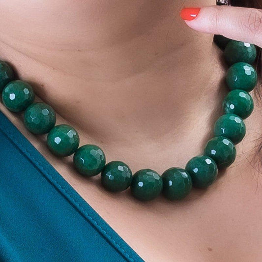 Colar Stone One pedras jade folheado ouro