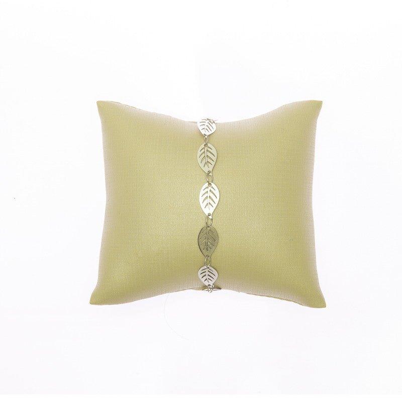 Pulseira Astride com folhas folheada a rodio