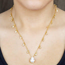 Chocker Rihana com gota e rivieiras brancas folheado a ouro