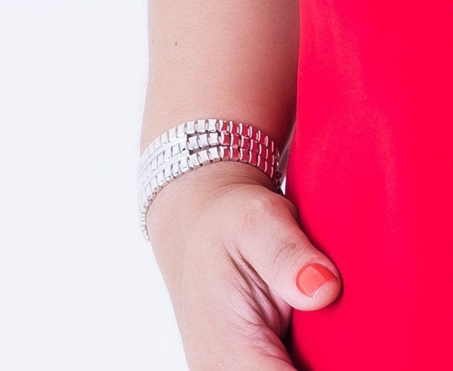 Pulseira Dayane malha esteira folheado a rodio