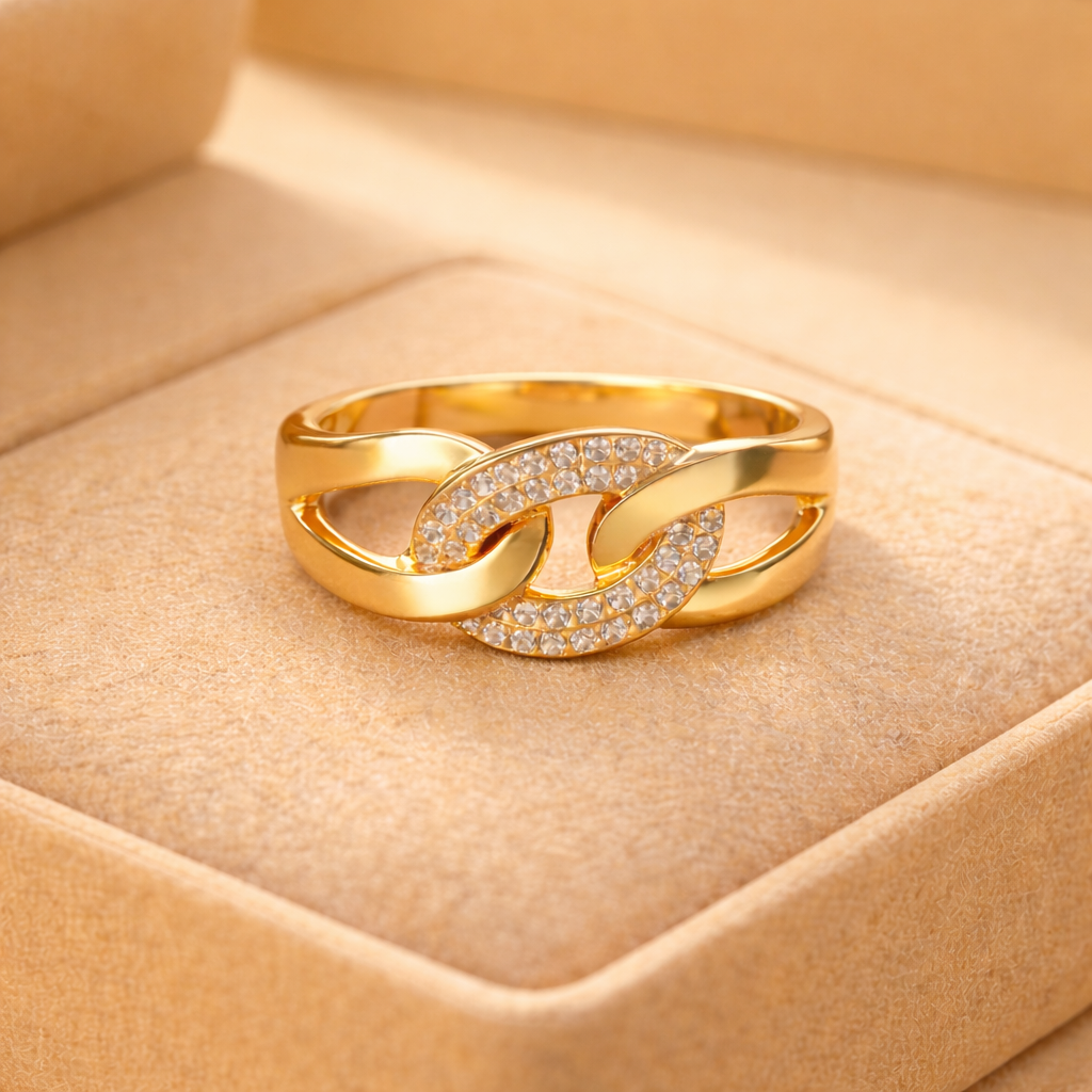 Anel de Elos Folheado a Ouro – Semijoia Premium com Design Elegante | Maria Rita